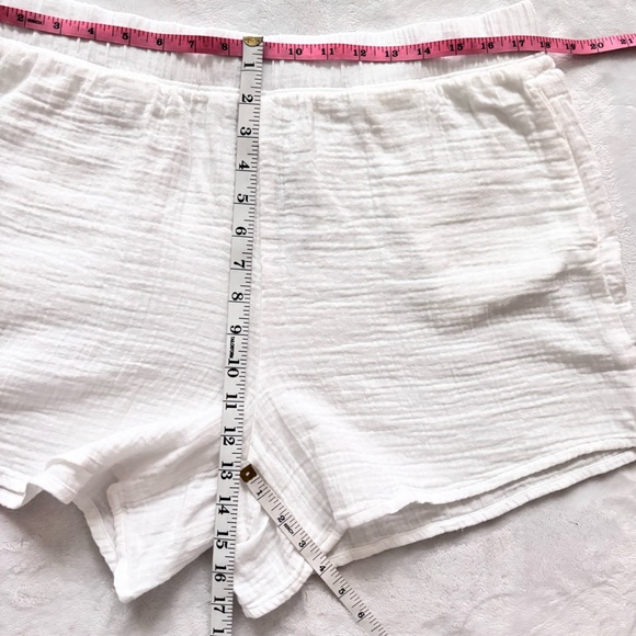 L.L. BEAN White Cloud Gauze High Rise Cover-Up Shorts--NWT--L - Picture 12 of 12